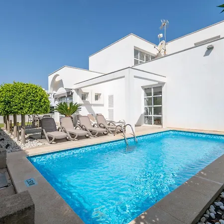 Holiday home Marc 6 *